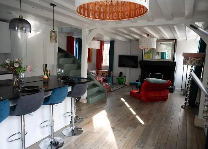 Le Fare Augeron Villa *